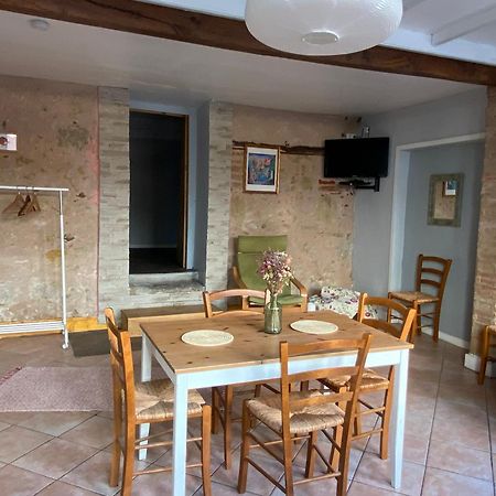 Appartement 3 Pieces Rdc Plein Centre Ville Marciac Eksteriør billede