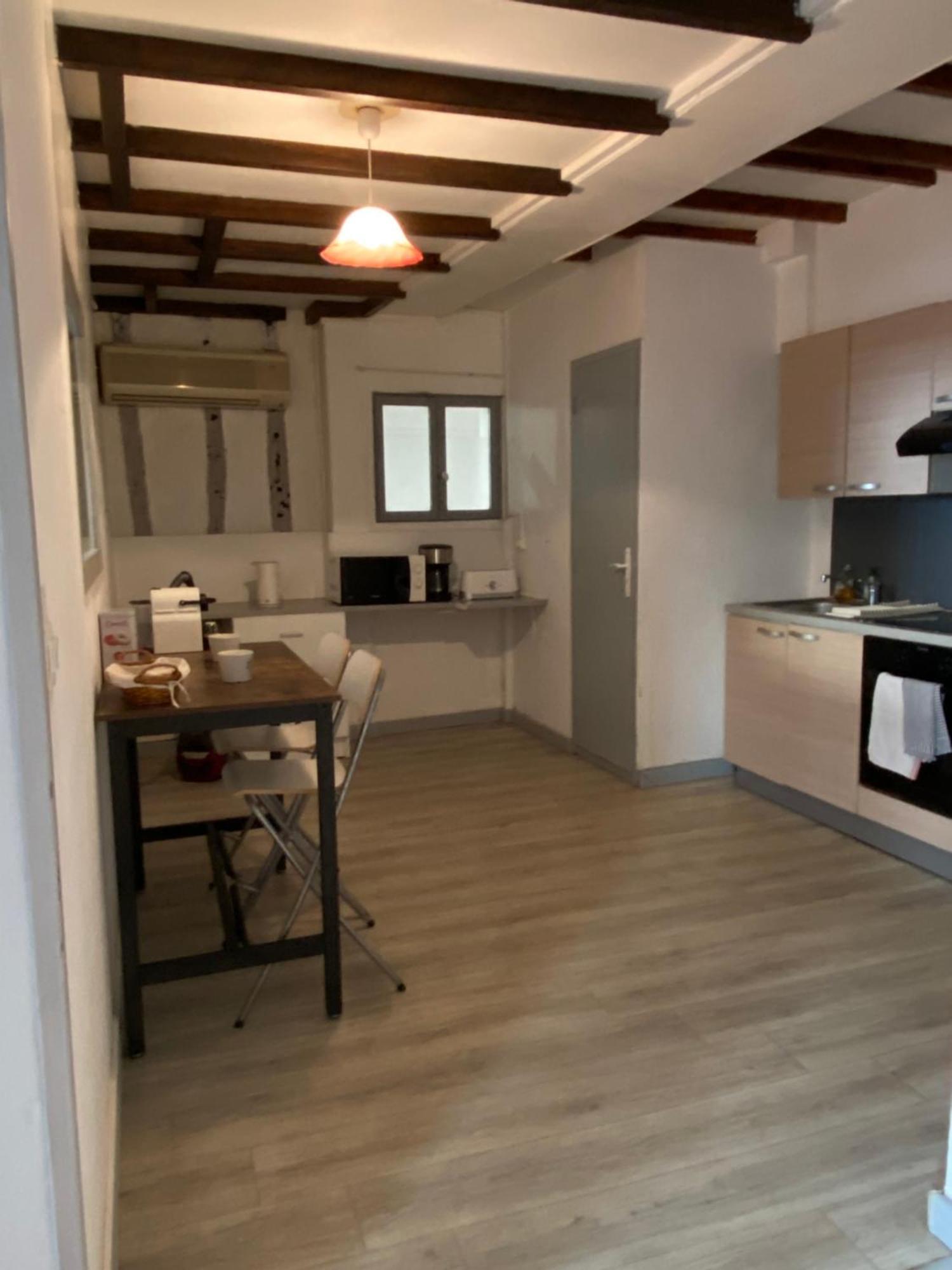 Appartement 3 Pieces Rdc Plein Centre Ville Marciac Eksteriør billede